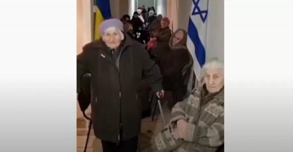 Второй раз за жизнь вынуждены прятаться в бомбоубежищах: украинские евреи записали видеообращение - Общество