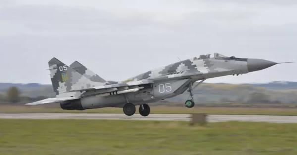 В ВСУ намекнули, что украинские пилоты готовятся к самостоятельным вылетам на F-16 - Общество