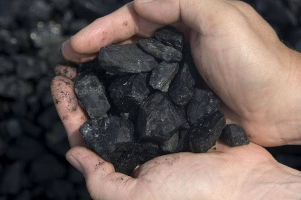 Шмыгаль отчитался о ситуации с газом и углем в Украине