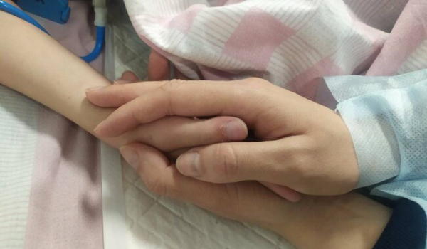 Во Львове сделали сверхсложную операцию ребенку с тяжелыми пороками сердца - Общество