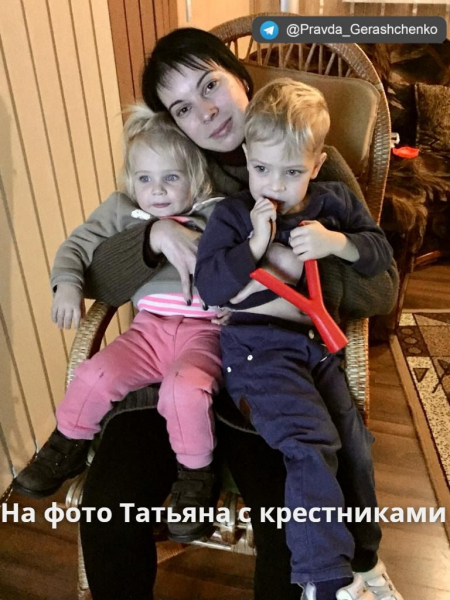 "Макаровская Хатико", месяц ожидавшая убитую кадыровцами хозяйку у порога дома, нашла новую семью фото - Общество