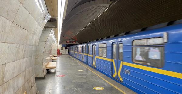 В Киеве увеличили время работы общественного транспорта - Общество