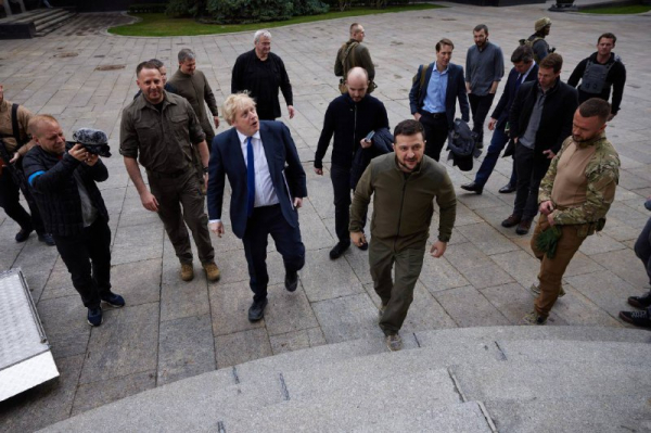 В Киев на встречу с Зеленским прибыл премьер-министр Великобритании Джонсон