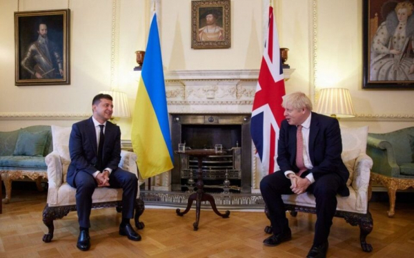 В Киев на встречу с Зеленским прибыл премьер-министр Великобритании Джонсон