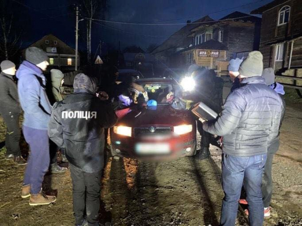 На Буковині троє ухилянтів затримані разом із переправниками їх за кордон. ФОТО | Криминальные новости