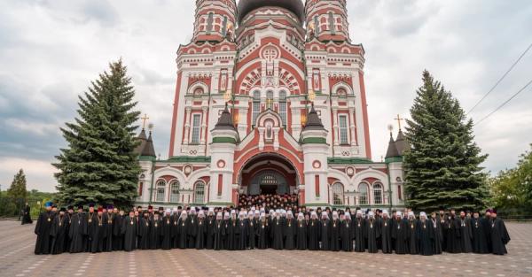 УПЦ объявила о полном отсоединении от московского патриархата - Общество