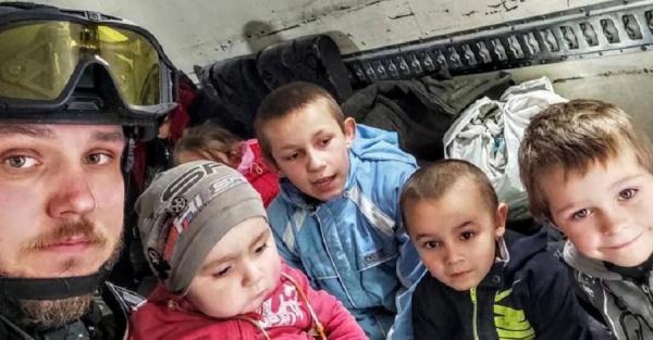 С Луганской области удалось эвакуировать 31 человека, среди них - 13 детей - Общество