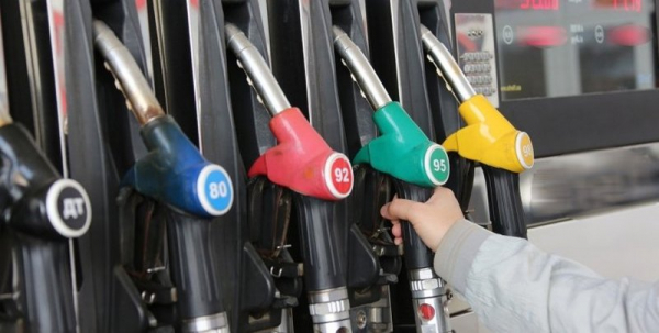 Как купить больше топлива на АЗС в условиях дефицита: с водителями поделились лайфхаком