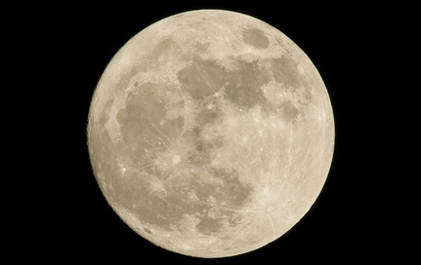 Названы сроки миссии Артемида-1 к Луне