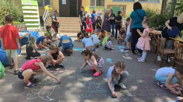 Как в Никополе отпраздновали День детства 1 июня (фото)