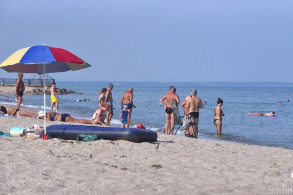 Оральный секс с кальяном на пляже в Одессе закончился для парочки путевкой в военкомат