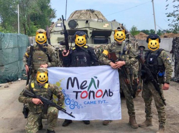 
Бойцы терообороны бьют оккупантов рф на передовой с флагом Мелитополя - Новости Мелитополя
