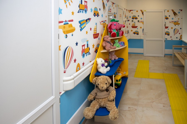 В детской больнице Никополя появился «тренажер-паук» - система реабилитации