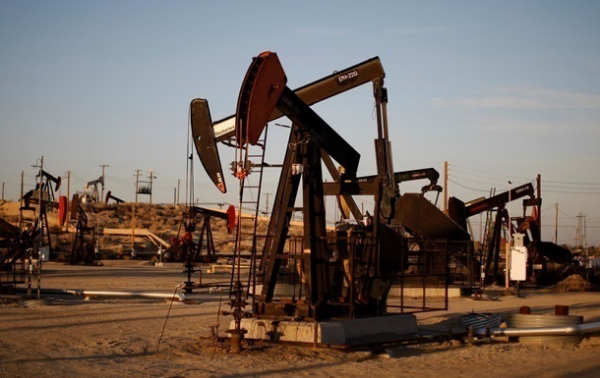 Цена на нефть обновила минимум с февраля
