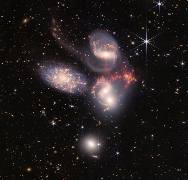 Пять снимков, сделанных телескопом Джеймс Уэбб - Общество