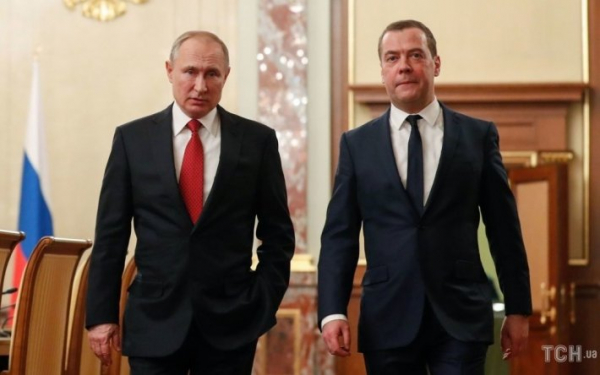 
Бунт на корабле: Медведев публично оскорбил Путина - Новости Мелитополя
