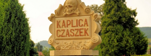 Найнезвичайніше місце в Польщі: каплиця черепів або ...