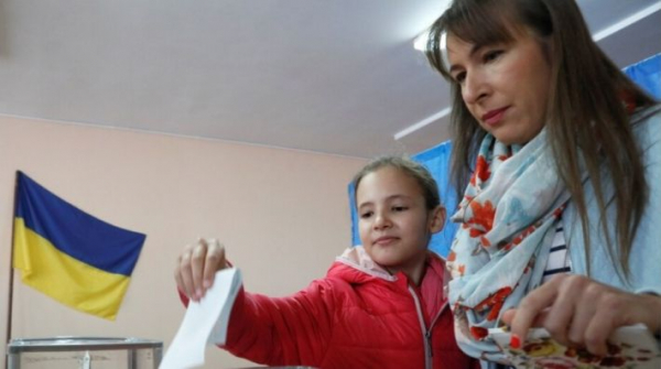 
В Мелитополе рашисты ищут избирателей Зеленского - Новости Мелитополя
