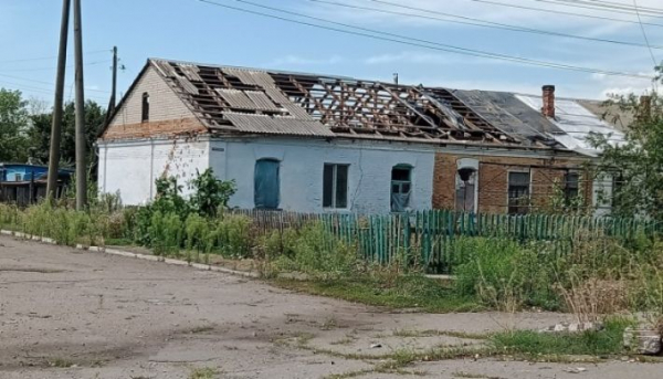 
Под Гуляйполем враг уничтожил историческое здание 19 века - Новости Мелитополя
