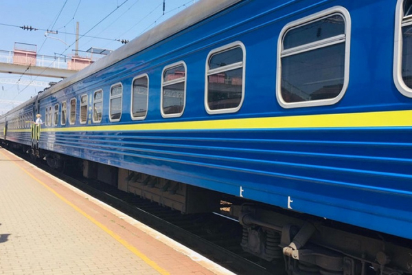 Через Нікополь 3 вересня курсує потяг до Львова з еваковагонами