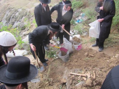 
			            	
			            	 В Умані розкопали давнє іудейське кладовище			            				            			            		

			            