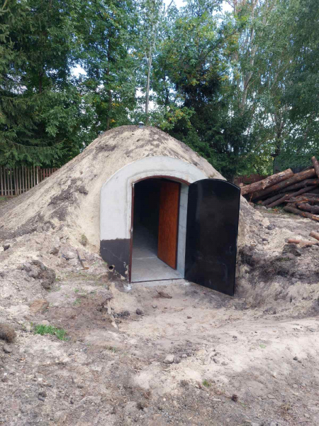 Бункеры для детей: на Львовщине бетонные укрытия превращают в сказочные приключения - Общество