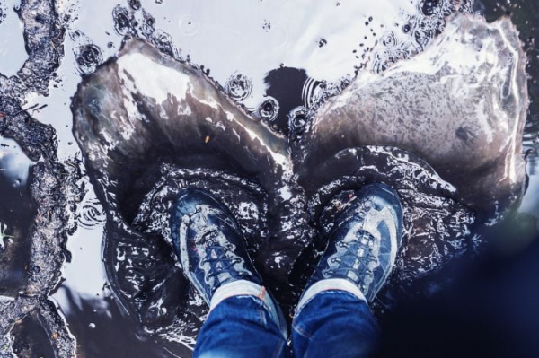 
Чем обработать обувь от промокания: топ-7 домашних средств - Новости Мелитополя

