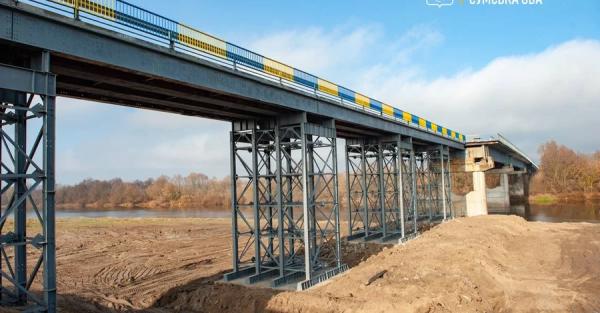 На Сумщине восстановили 400-метровый мост через Десну, взорванный ВСУ - Общество