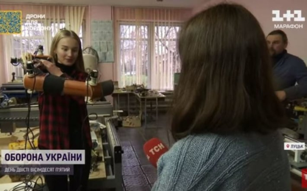 
Луцкая школьница создала для саперов робота-аватара из пластика - Новости Мелитополя
