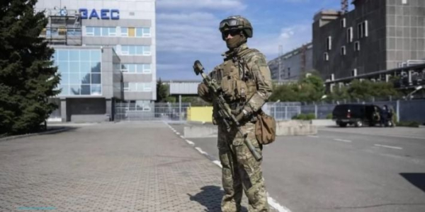 
Российские оккупанты продолжают свозить свой персонал на ЗАЭС - Новости Мелитополя
