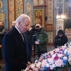 Байден во время визита в Киев встретился с Эпифанием в Михайловском соборе - Общество