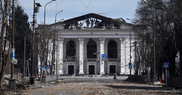 Год мариупольской трагедии: как живет коллектив уничтоженного русскими театра - Общество