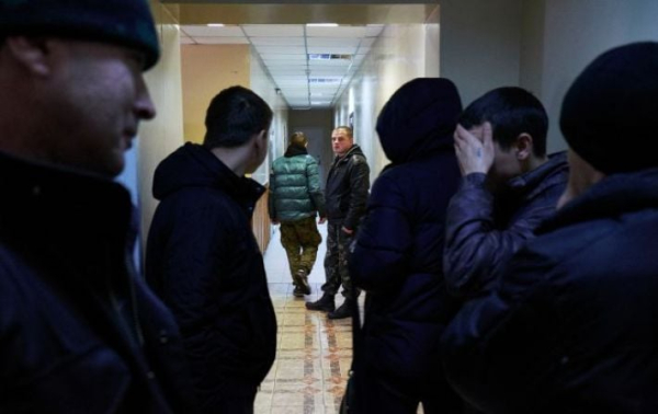 
В Луганской области оккупанты срочно ставят на военный учет подростков, - ОВА - Новости Мелитополя
