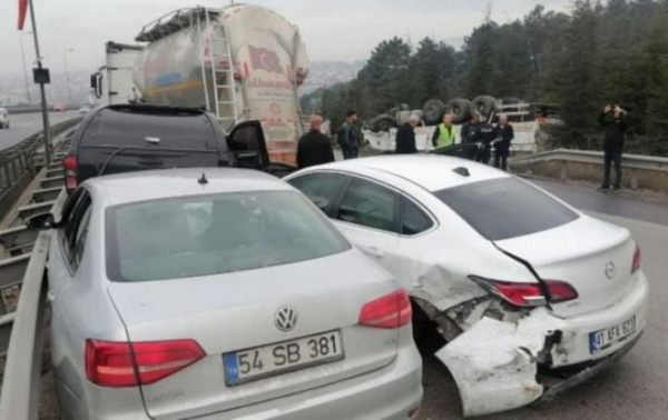
В Турции произошла авария с участием 23 автомобилей: есть пострадавшие - Новости Мелитополя
