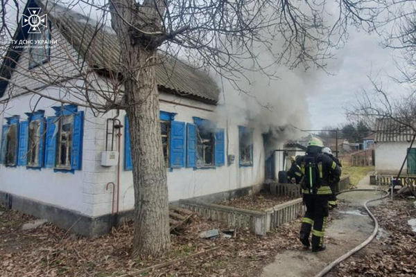 У Дніпрі внаслідок побутової пожежі у приватному будинку трагічно загинула людина  | новини Дніпра