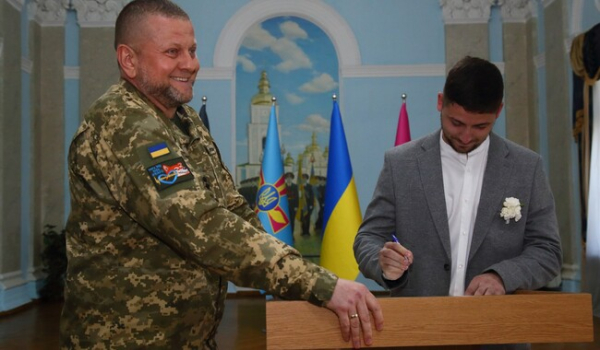 Залужный посетил свадьбу украинского военного - Общество