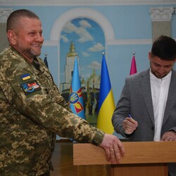 Залужный посетил свадьбу украинского военного - Общество