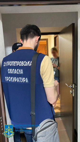 На Дніпропетровщині ліквідовано потужне наркоугруповання, до складу якого входили поліцейські. ФОТО | новини Дніпра