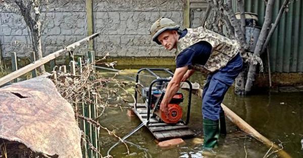 Вода в Днепре Херсонской области вошла в естественное русло - Общество