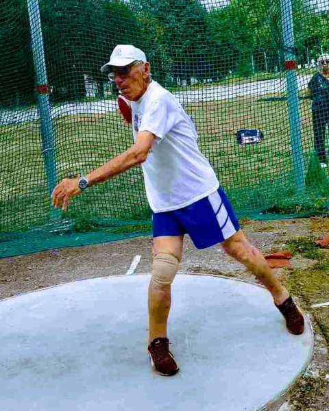 95-летний житель Винницкой области установил два спортивных рекорда - Общество
