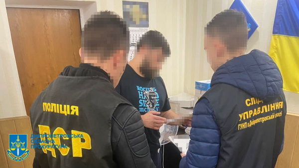 «Лікували» неіснуючих пацієнтів - на Дніпропетровщині судитимуть 13 працівників медзакладу. ФОТО  | новини Дніпра