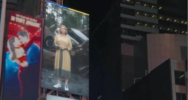 На Таймс-сквер разместили ролик с украинскими водителями Uber, работающими во время войны - Общество
