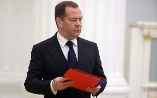 
Медведеву поручили контролировать принудительную мобилизацию на ВОТ: сколько человек отправят на войну - Новости Мелитополя. РІА-Південь
