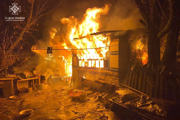 На Дніпропетровщині побутова пожежа в приватному будинку вбила літню жінку. ФОТО | новини Дніпра