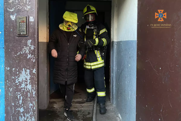 У Кривому Розі незначна пожежа у квартирі встигла вбити жінку | новини Дніпра