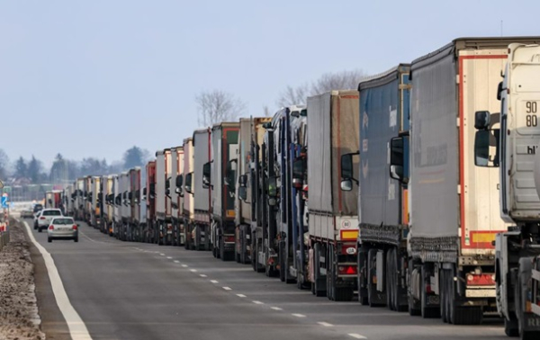 Польские перевозчики разблокируют границу - Reuters