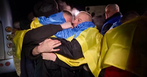 Среди 230 возвращенных из плена украинцев нет ни одного бойца бригады "Азов" - Общество