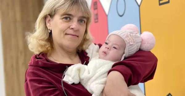 Львовские врачи спасли младенца с кистой на языке - Общество
