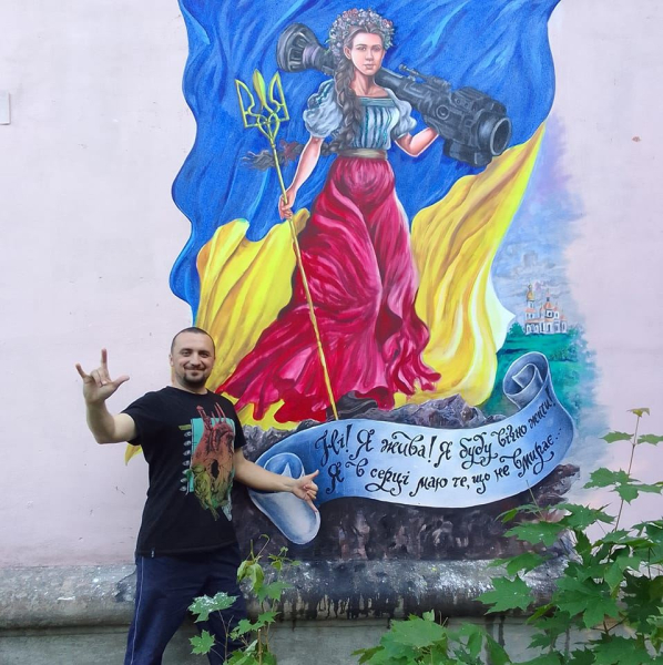 Незламна: как женские образы отражают борьбу Украины в работах художника из Житомирской области. - Общество