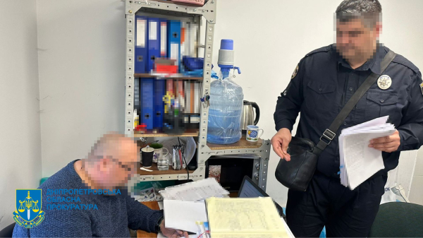 На Дніпропетровщині трьох медиків МСЕК підозрюють у торгівлі документами на інвалідність. ФОТО | новини Дніпра